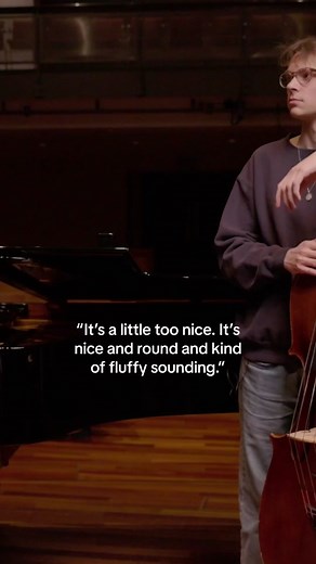 One of the world’s best jazz bassists, professor Matt Brewer teaches a 1:1 private lesson to SFCM student @Mateykomusic #jazz #jazztok #jazzlessons #doublebass #jazzbass #jazzbassist