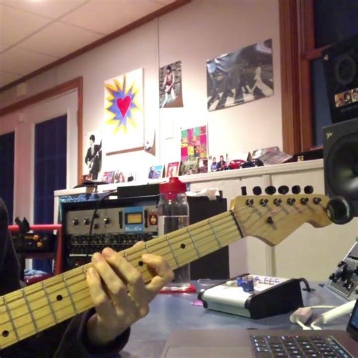 Trigger a Clavinet with the Fishman Triple Play midi thingy