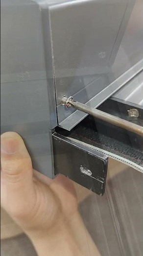 Electric windproof roller blind, remote control design, mesh zipper welding process, strong!