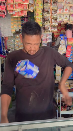 Wida Annasya Putri on Instagram: "Beli softek penjual ber’ulah #belisoftek #warungsembako"