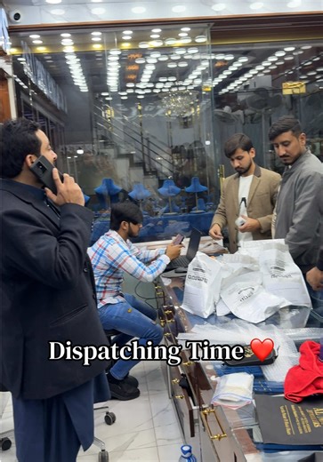 Dispatching order’s #fyu🥰🥰🥰❤❤❤🤗🤗🤗💋💋💋🌺🌺🌺🌷🌷🌷🌻🌻🌻🌹🌹🌹💐💐💐 #foryoupage #alnoorjewellers #viralvideo #grownmyaccount