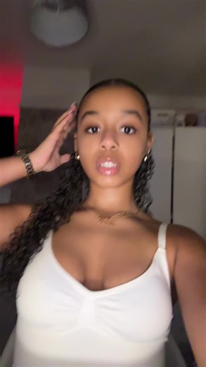 Embracing Curly Hair at the Gym