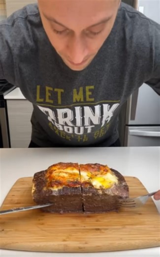 How to make juicy meatloaf with simple steps for maximum flavor