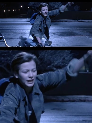 Le jeune John Conor fait promettre au terminator de ne plus tu*er personne, ce dernier s'exécute mais à sa manière!! c'est le résultat qui compte #filmscene #film #moviestowatch #series #foryoupage #VF #funny