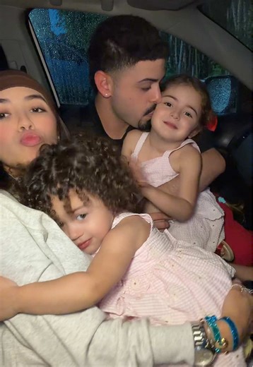 Abrimos Debate sobre la Vida de Mamás