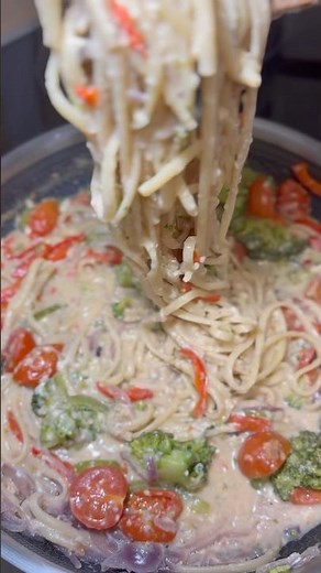 🍝 One-Pan Creamy Spaghetti in 25 Minutes! #food