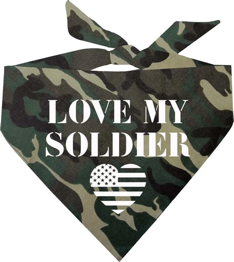 Amazon.com: Love My Soldier Bandana para perro | 100% algodón triángulo ajustable | Hecho en Estados Unidos | Ejército | Militray | Regreso a casa | Camuflaje, talla única (89) : Productos para Animales