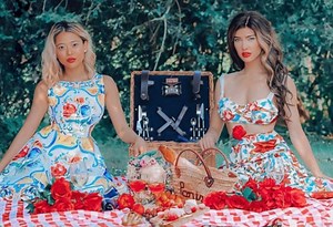 Bold And The Beautiful Spoilers: Jacqueline MacInnes Wood Enjoys Gorgeous Picnic