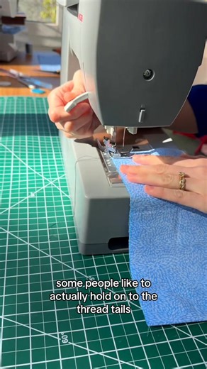 12K views · 85 reactions | Part 18 | Here’s how to avoid the annoying tangled, birds nest threads on the bottom of your fabric! 瑱淋 Credit: jesssica_shaw ❤️ #sew #sewing #sewingtiktok #sewingtutorial #sewingforyoupage | Quilt Patterns PDF | Facebook