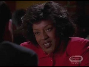 The District s02e05 To Serve and Protect
