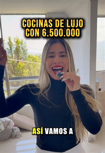 Escógeme el mesón para esta cocina 🔥 Cocina de 2.70 m arriba y 2.30 m abajo, con salpicadero en vidrio. Presupuesto: entre $6M y $6.5M. ¿Mesón 1 o mesón 2? Tú decides antes de que la mandemos a hacer. #CocinaDeLujo #MesonesDeCocina #RemodelacionDeCocinas #Estrato1 #FlippingInmobiliario