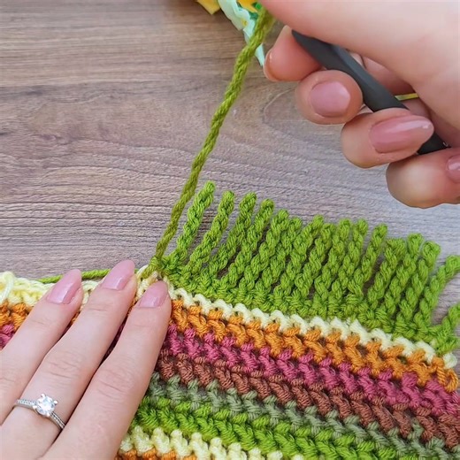 How to crochet twisted fringe tutorial | Alya crochet