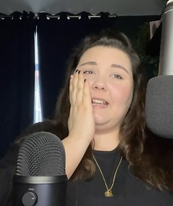 "I sometimes think the idea of lifelong monogamy is a bit unrealistic" Dr Julia Shaw & Sofie Hagen discuss jealousy and non-monogamy 💘 | BBC Sounds