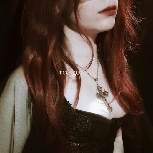redhead goths 🥀 #redheads #goth #aesthetics #witchesoftiktok #darkromance