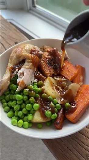 Easy Slow Cooker Whole Chicken Recipe | Tender & Juicy Family Dinner