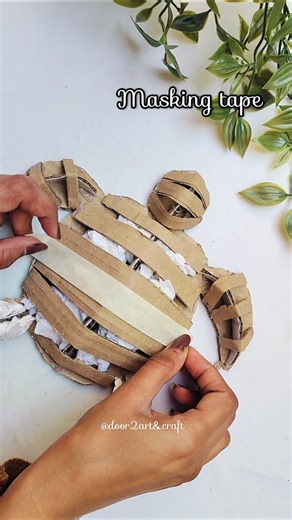 Paper mâché turtle room decor 🐢🌸 #diy #turtle #shorts#artandcraft #diydecor #papermache #handmade