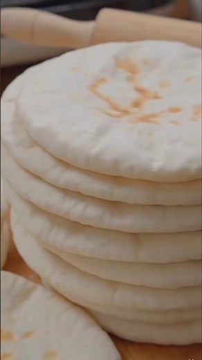 How to Make Easy Pita Bread at Home | Soft Skillet Flatbread Recipe#usashorts