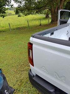 THE WORLD'S FIRST REUSABLE ICE BAG流 Keeps your drinks cold, your ice bath chilled! Each pack is filled with BPA-free, purified water cubes 0 safe to use alongside your food, fish, drinks, or ICE BATHS! No more leaks, no more mess, no more last-minute gas station runs. Just freeze, pack, and get on with it. It’s cold that lasts - wherever you’re headed. https://ezeefreeze.co/ | Ezee Freeze | Facebook