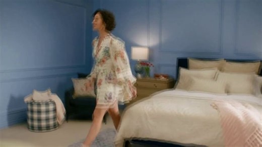 Macy's Spring VIP Sale TV Spot, 'Designer Brands and Beauty'