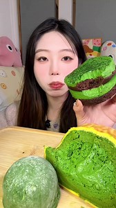 Super Delicious Matcha 🫒 Pancakes 🥞 Mukbang 😋 #eating #reels #reel #foodvlogs #asmr #reelsfypシ #reelsviralシ #reelstrending #reelsfbシ #desserts #deliciouseats #food #foodie #recipie #sweettreats #snacks #creamycake #cake #matchadesserts #matcha #pancakes #matchacake #matchapancakes #matchacheesecake | It's Unique Food ASMR