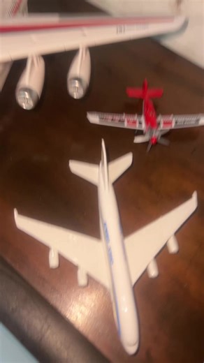 브라덜린 (@thebrotherairplanes_2)’s videos with original sound - WOA Plane Spotting