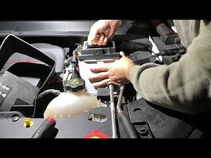 How to replace the battery in the Jeep Compass?