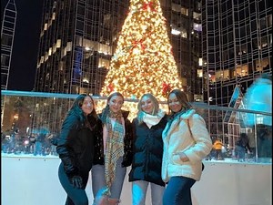 VLOGMAS DAY 25: Ice skating with Kenzie, Maddie, and, Kendall!