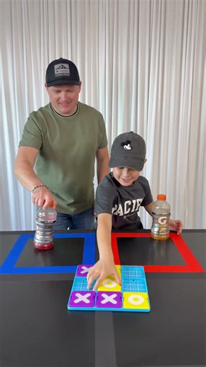 Bottle Flip Tic Tac Toe Challenge 😳 | Dad vs Marko Battle
