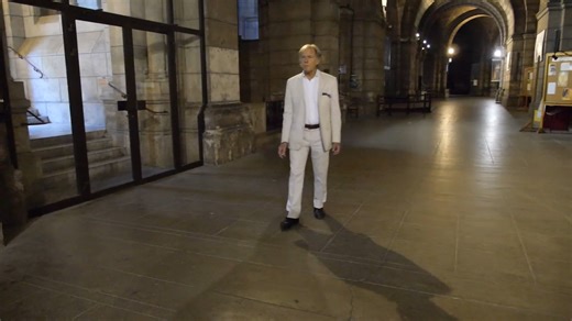 Autour de la crypte du Sacré-Cœur