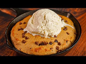 Easy Breakfast Recipe | Baked Oatmeal Chocolate Chip Protein Cookie Skillet