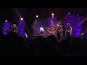 Arlo Guthrie plays Bob Dylan's - The Hour When The Ship Comes In - St Pete Palladium 2/3/17