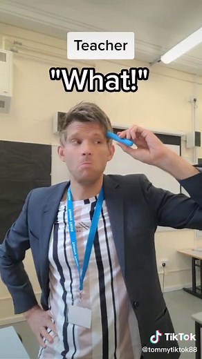 Has this ever happened at your school? 😳😂 #teachersoftiktok #schoollife #studentsbelike #studentlife #exams #tommytiktok88