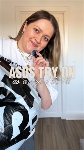 Natalie | Outfit Styling Made Simple on Instagram: "LIL ASOS TRY ON ✨ I’ve been hunting for a good pair of grey trousers for ages but it’s been so hard to get the right fit, length and right material! I actually think I struck gold with the second pair, they’re literally perfect!! The cardi & the trainers were just a little treat for myself as I still had some Christmas money 👀 can we please talk about how cute the trainers are!!!! Ok thoughts? What are we keeping, what are we kicking? #asoshau