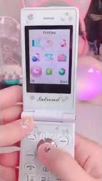 Hello kitty flip phone