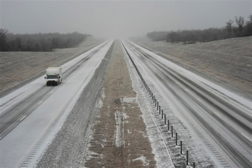Potentially catastrophic ice storm set to affect millions in US: What the numbers show