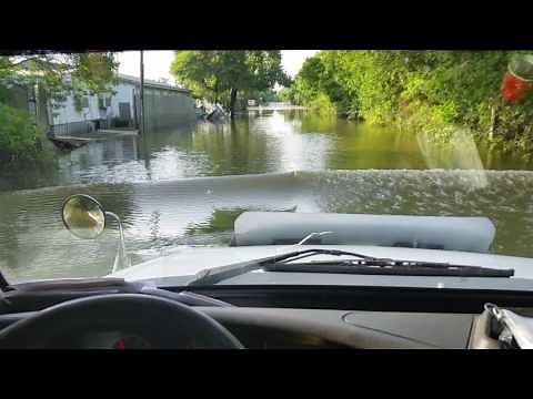 Dallas TX Driver Risking going through 5.5ft deep water