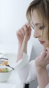 I’m not hungry..🥢 お腹すいてない Yoshiki Full ver https://www.youtube.com/@Yoshiki #yoshiki #ybyyoshiki #yoshikiwine #yoshikichampagne #xjapan | Yoshiki
