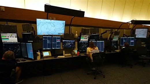 What air traffic controllers actually do all day