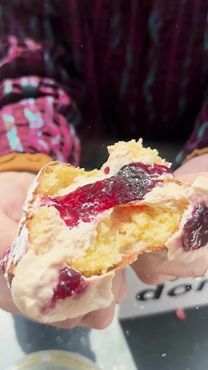 Visiting ‘I’m Donut’ Doughnut Shop in NYC