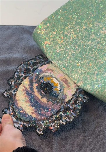 Glitterfuse tutorial is here💕 #perlerbeads #glitterfuse #pixelart #perlertutorial