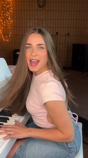 High notes tutorial #singing #highnotes #challenge #music #singingchallenge #vocalcoachreacts #vocalcoach