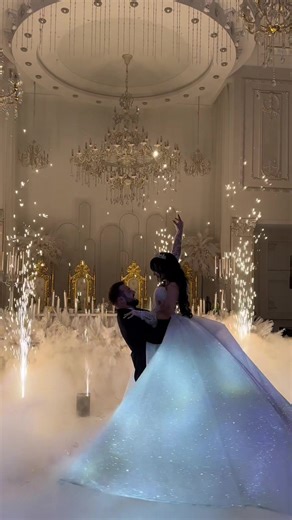 Heartfelt First Dance Moments at Our Wedding