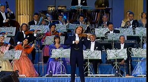 🎻 Andre Rieu & Orchestra – Mesmerizing Performance of "Intermezzo Sinfonico" from Cavalleria Rusticana 🎶 🌸Hauser’s soulful rendition: 👉https://tinyurl.com/258tgeov | Amazing Music