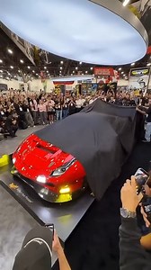 Tj Hunt Revealing his Ferrari 488 GT3 Evo! 🔥 | throtl