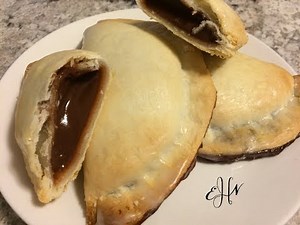 Chocolate Pudding Pies (EASY)