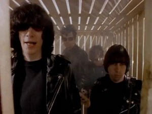“Howling at the Moon (Sha-La-La)” was the only track on ‘Too Tough To Die’ produced by Dave Stewart of Eurythmics in association with T. Erdelyi and Ed Stasium. | Ramones