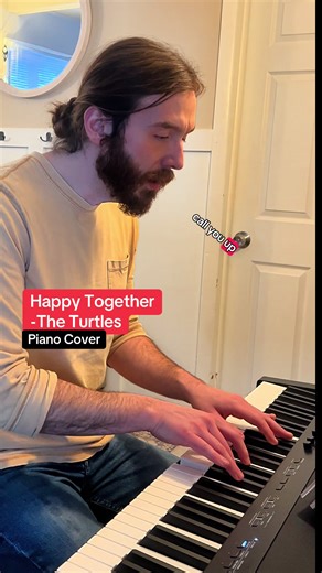 “Happy Together” piano cover. There’s something timeless about this melody. If you know it, sing it out. #HappyTogether #PianoCover #britpop #ClassicPop #britishinvasion #SingerSongwriter #LiveMusic