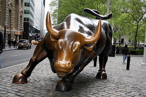 世紀經濟論戰：凱因斯vs.海耶克  ｜天下雜誌