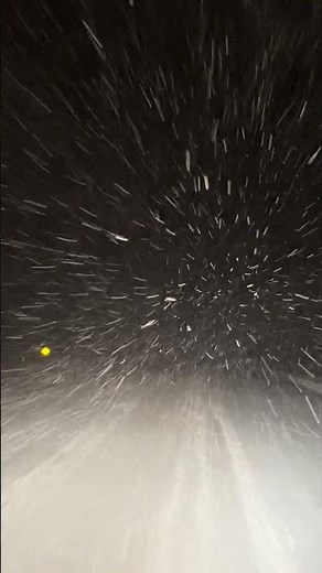 Highway 69 Closed | Snowstorm & Freezing Rain Near Parry Sound