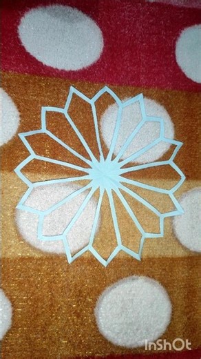 snowflake cutting idea #easy paper cutting #easy paper snowflake ❄️#simple craft #youtubeshorts